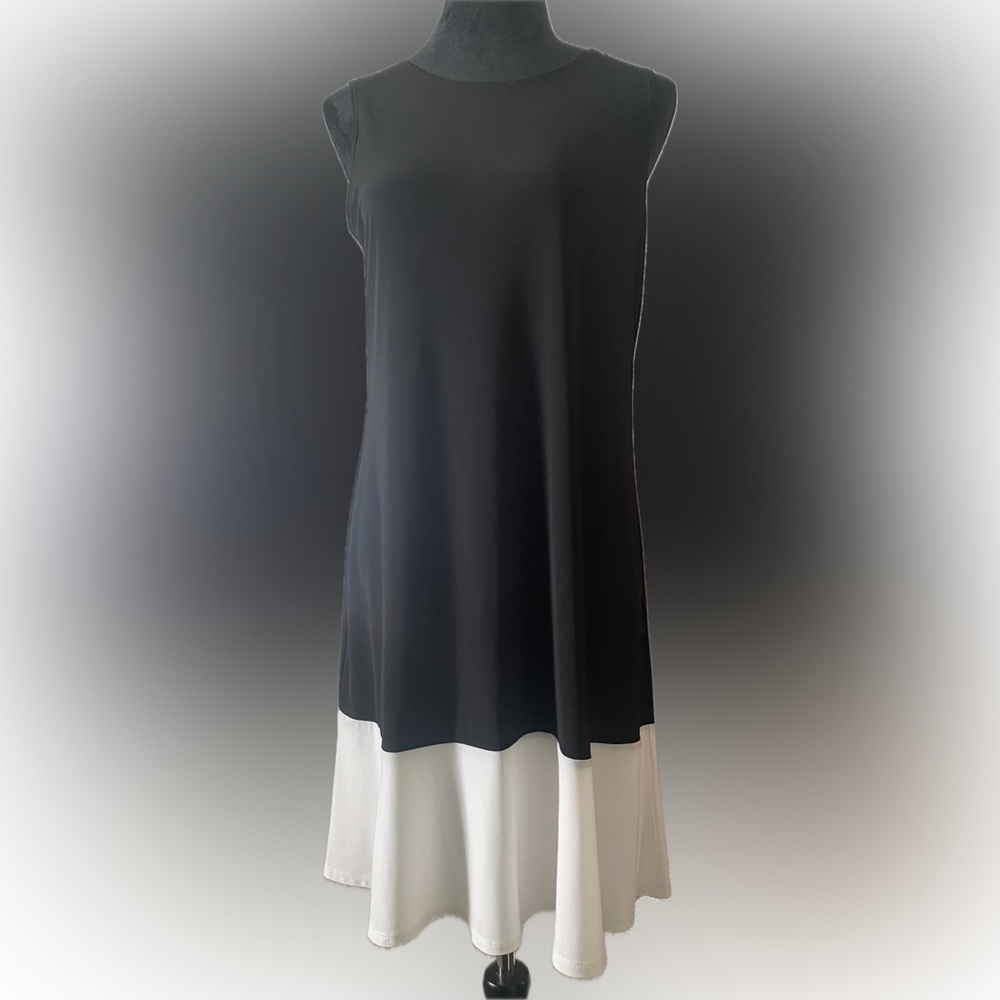 ANNALEE & HOPE black & white sleeveless womens dress size M